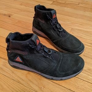 Nike ACG Ruckle Ridge shoes, size 10.5 (me…